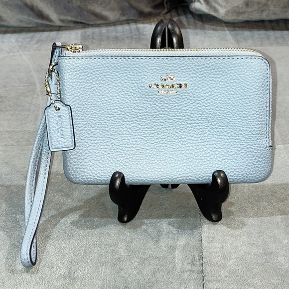 COACH DOUBLE CORNER ZIP PEBBLED LEATHER  WALLET WRISTLET STRAP 6½" X 4¼" BLUE - Picture 4 of 17